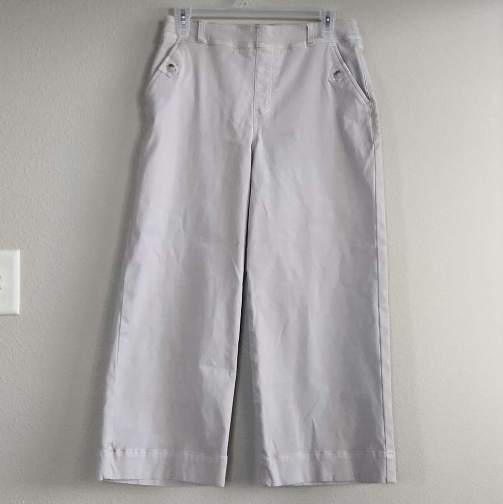 SPANX Size Large Tan Wide Leg Cropped Pants With Button Flap Pockets And Elastic
